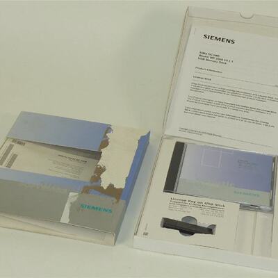 Siemens Simatic WinAC MP 2008MP 2776ES7 6715EF010YA06ES76715