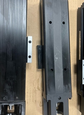 正品THKKR30H10A0110直线模组二手拆机