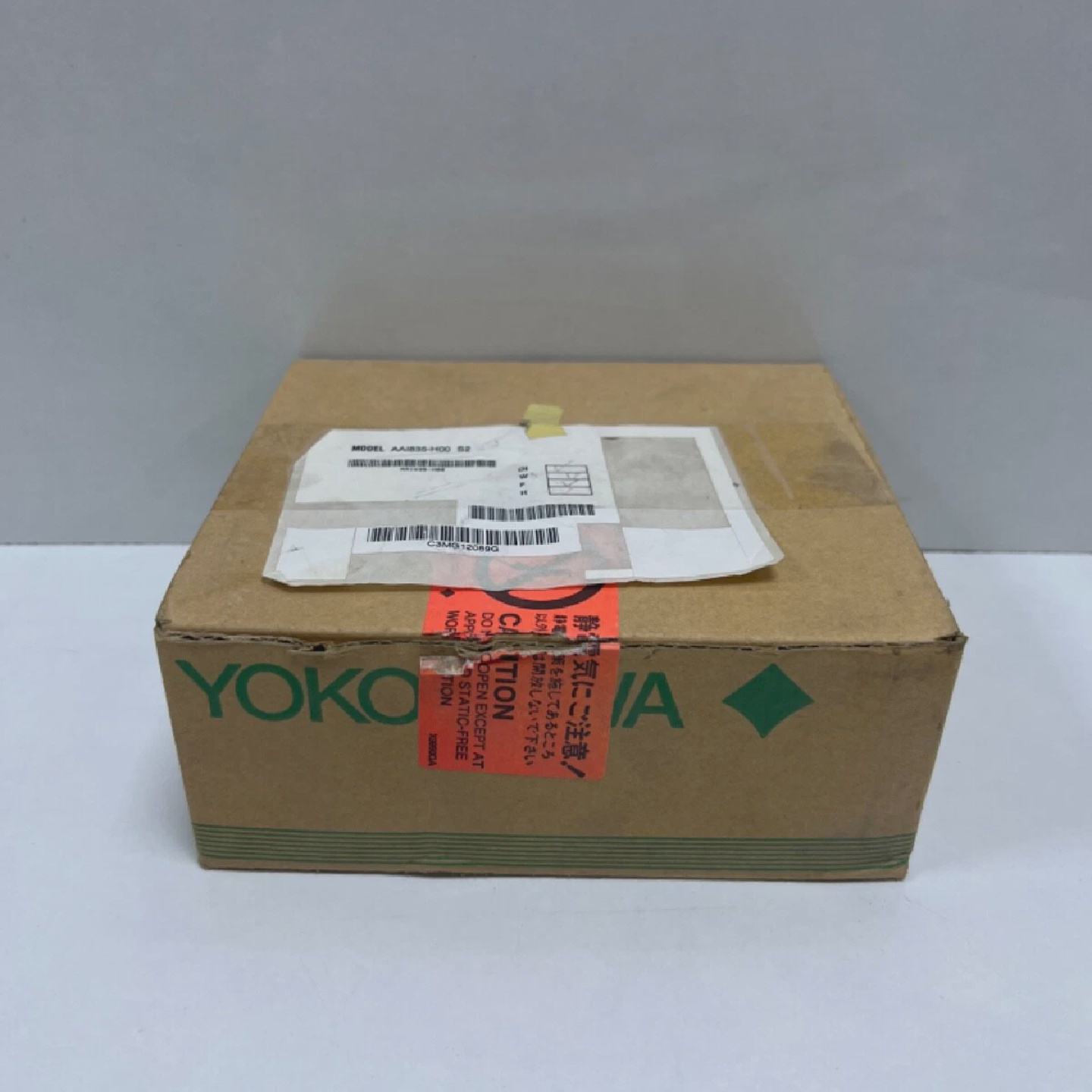 Neues Offenes Paket YOKOGAWA AAI835H00 S2 ANALOGE EINAUSGANG - 实物图