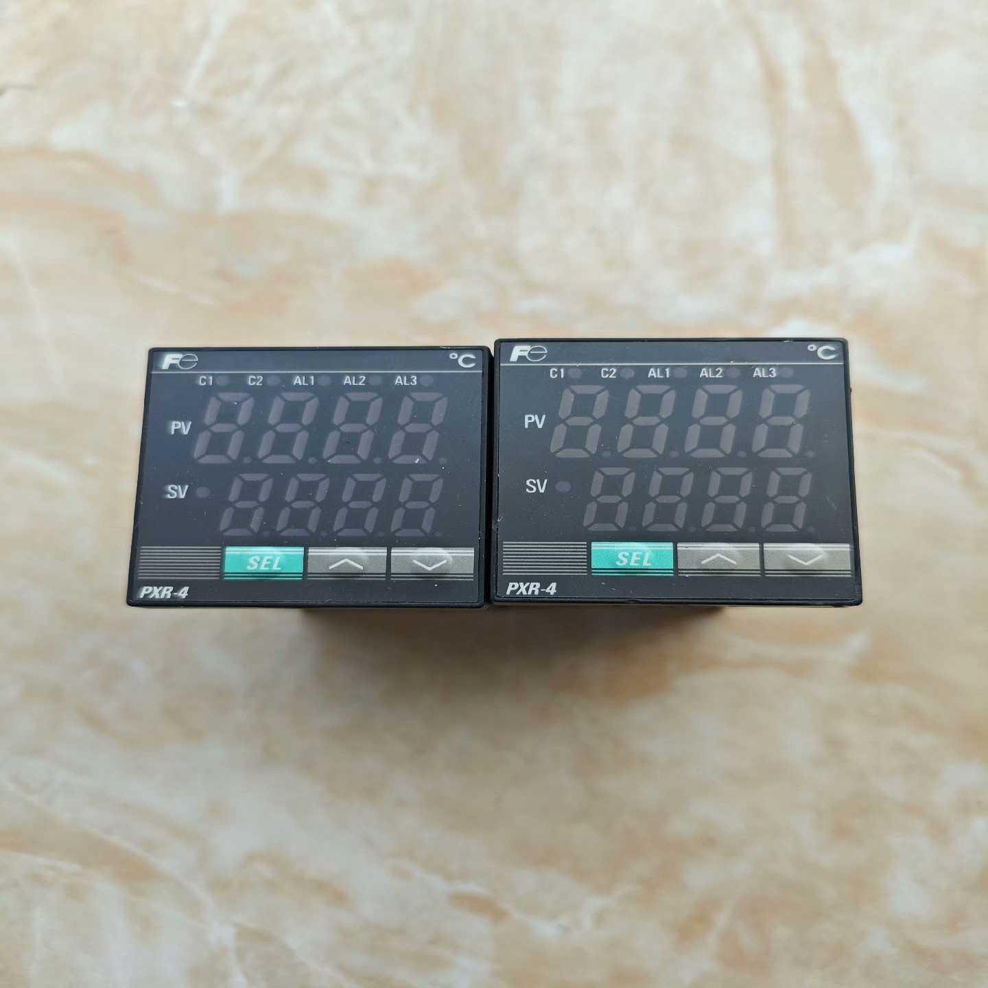 富士温控器PXR4TCY1-8W000-C--议价商品