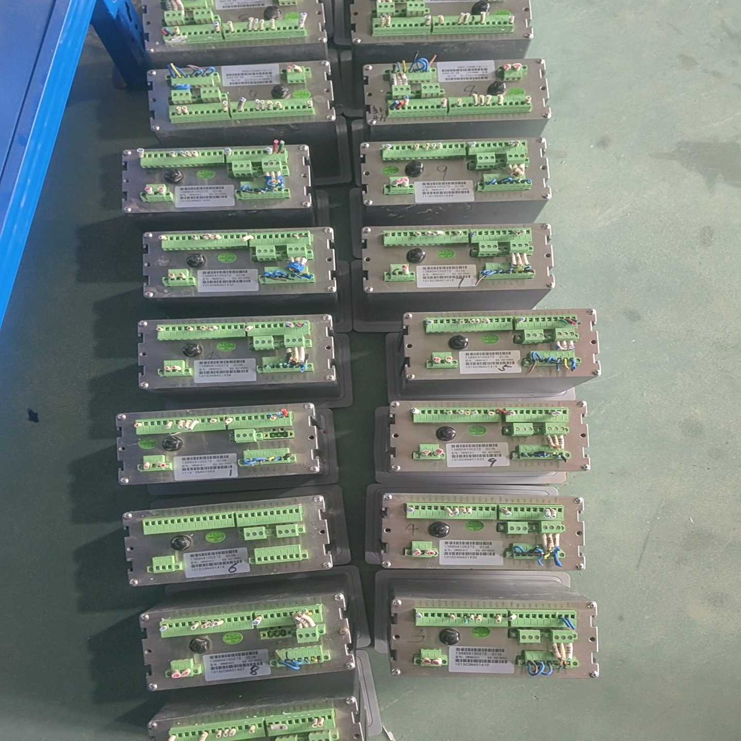 询价杰曼称重控制仪表SW8804C2，实物如图，功能
