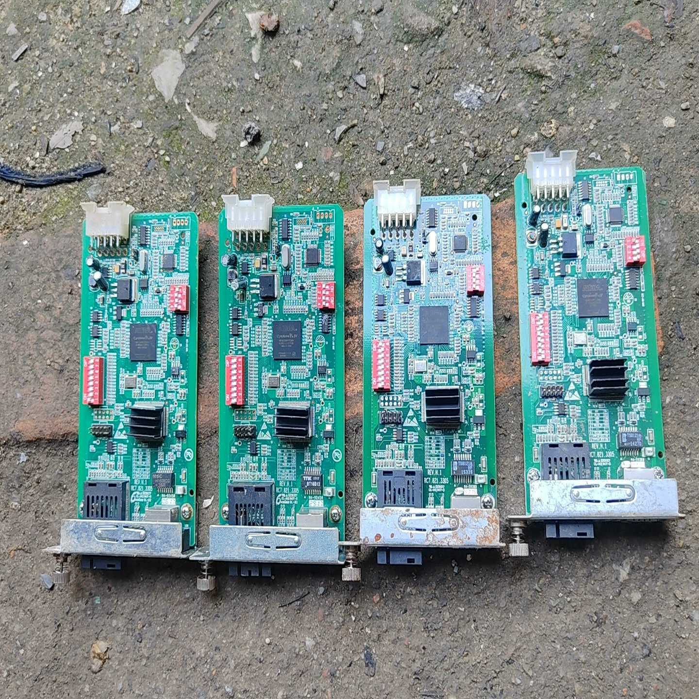 ep4ce6f17c8n啊特拉芯片板4张【鑫鑫商铺】