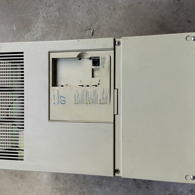 安川变频器CIMRG7A4045物品实图拍摄具体详情如，议价商品