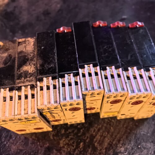 罗克韦尔FSM3U700FSM3UU23时间继电器原-议价