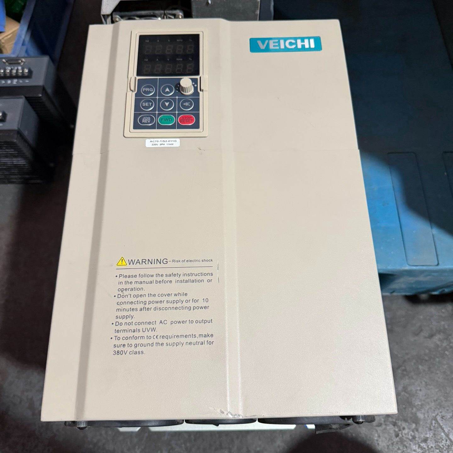 AC70TS2011G伟创变频器220V11kw