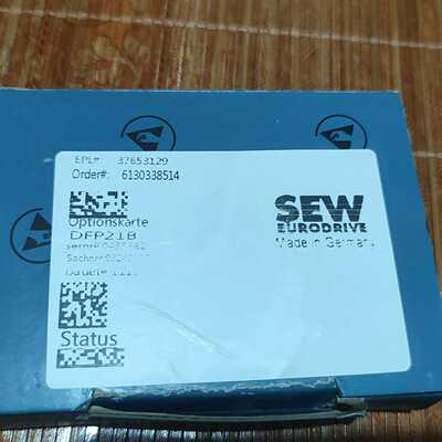 DFI21B SEW通讯模块，单价不议价，邮费顺丰到拍前询价