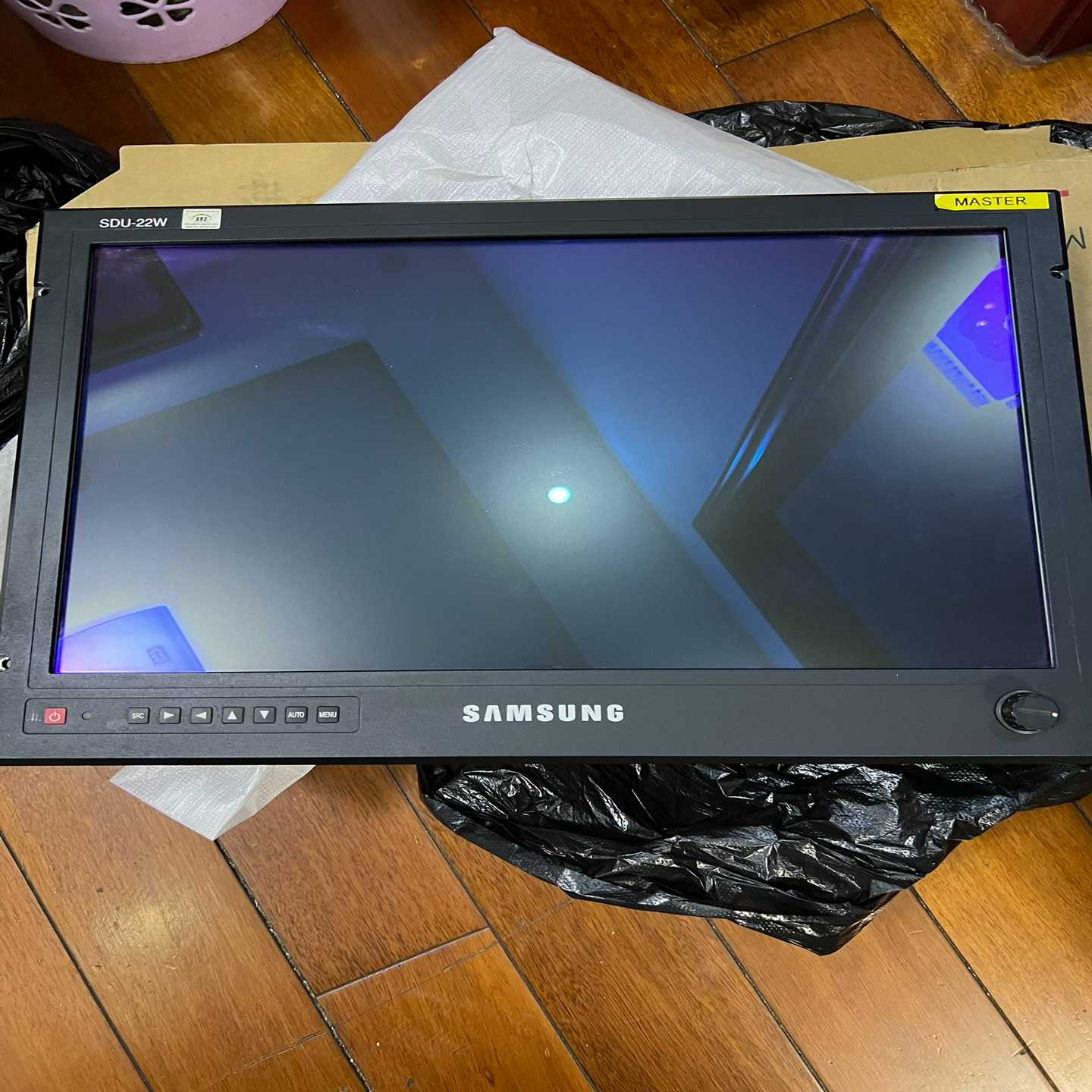 三星主机监控显示器SDU-22W--议价商品