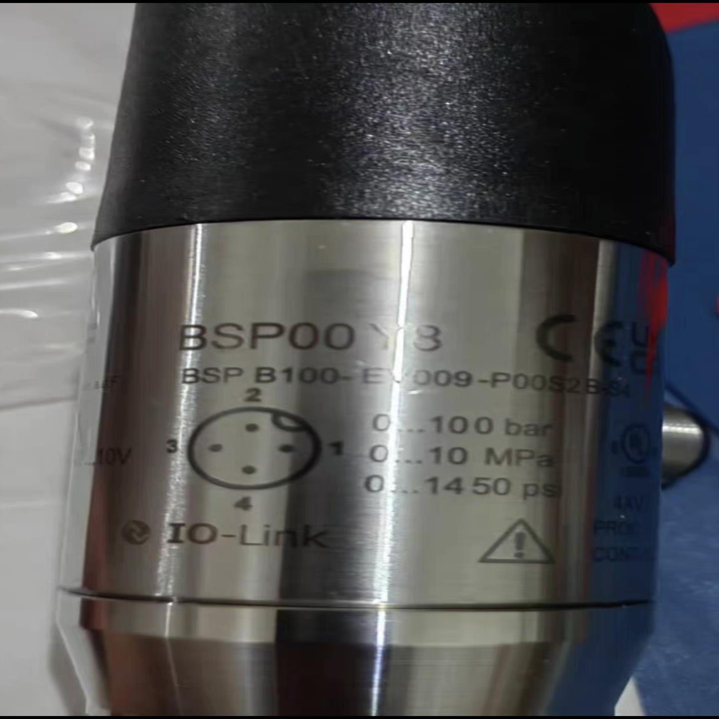 配件BSP00Y8巴鲁夫压力传感器BSP B100-EV009-P00S2B-S4议价