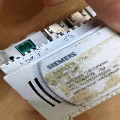 咨询-楼宇控制器DXR2.E18-101A控制器，