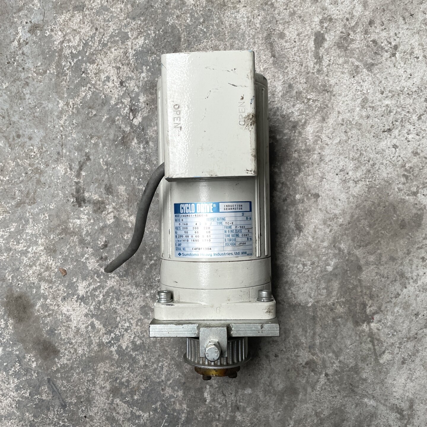 寻《进口减速机立式0.1kw速比6电压220合适联系