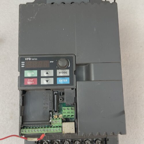 询-台达变频器VFD055E43A一台5.5kw