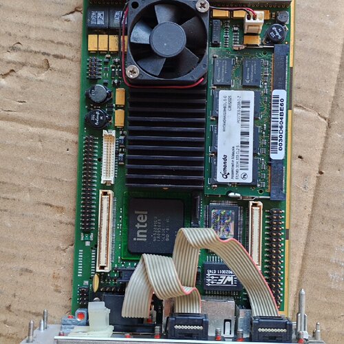 询-HYS64D64020HBDL6C C3E82025