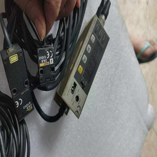 询价欧姆龙Z4LB-CV2Z4LB-S10V2