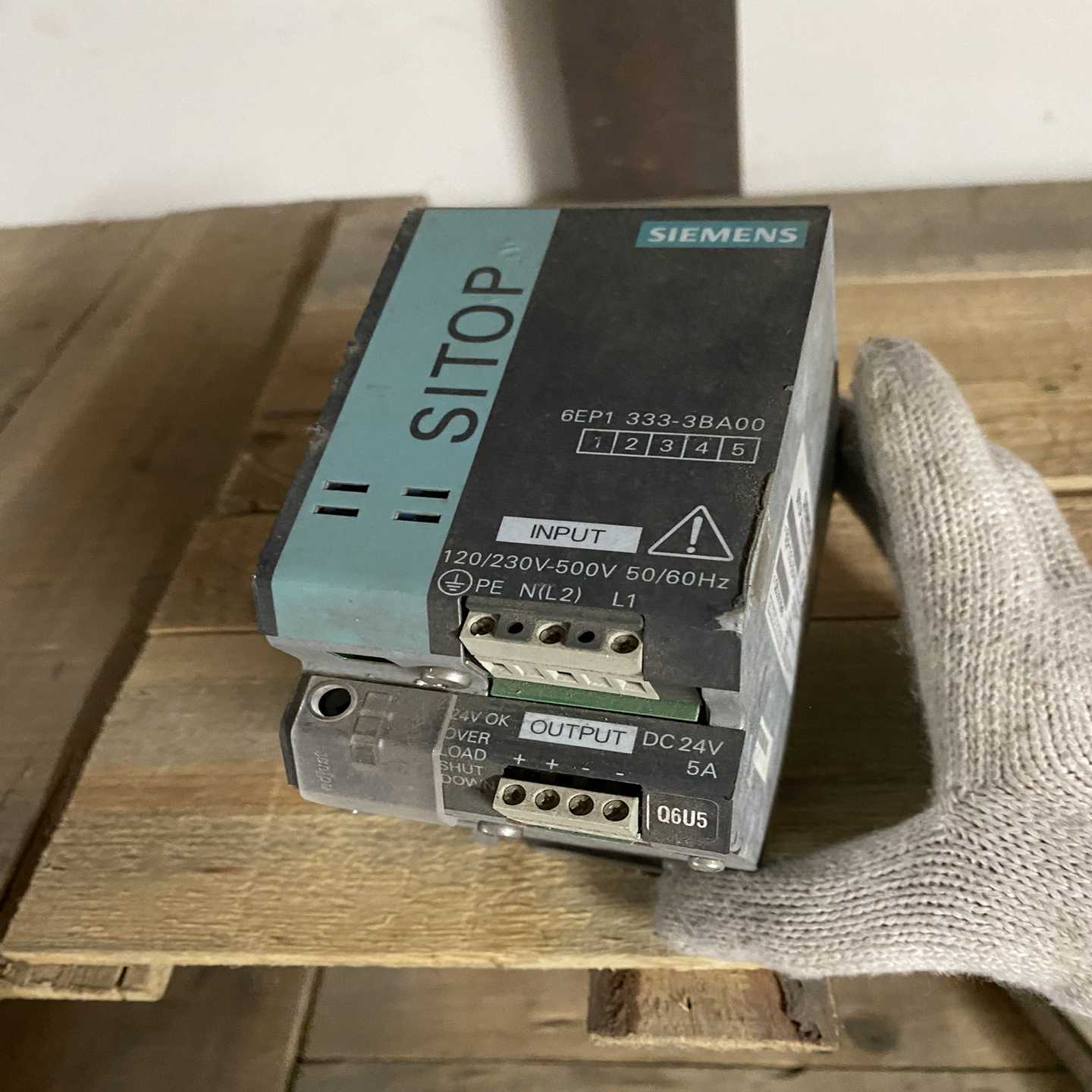 议价西门子电源6ep1333-3ba00模块实物拍摄