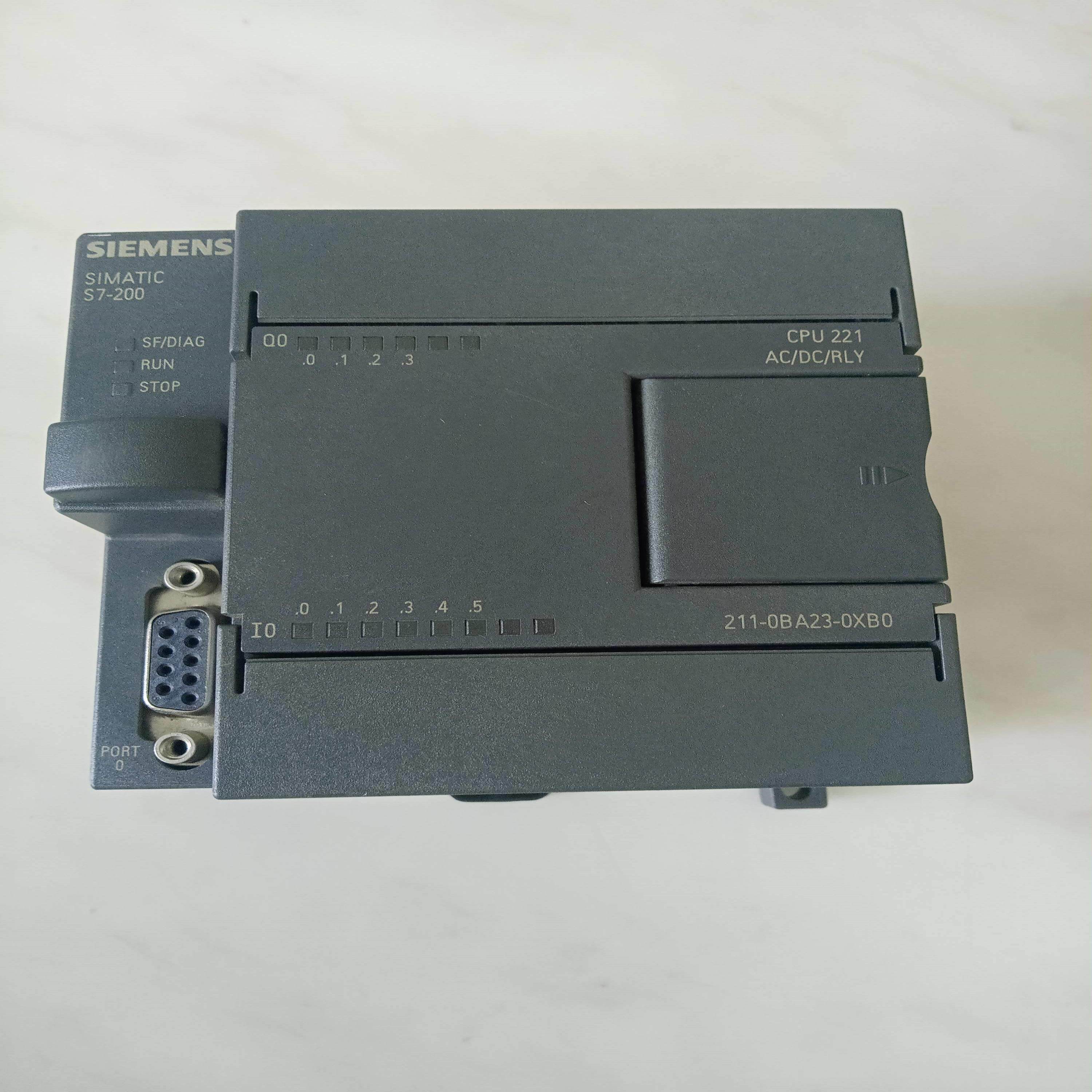 配件西门子6ES7211-0BA23-0XB0充新CPU221 ACDCRLY议价