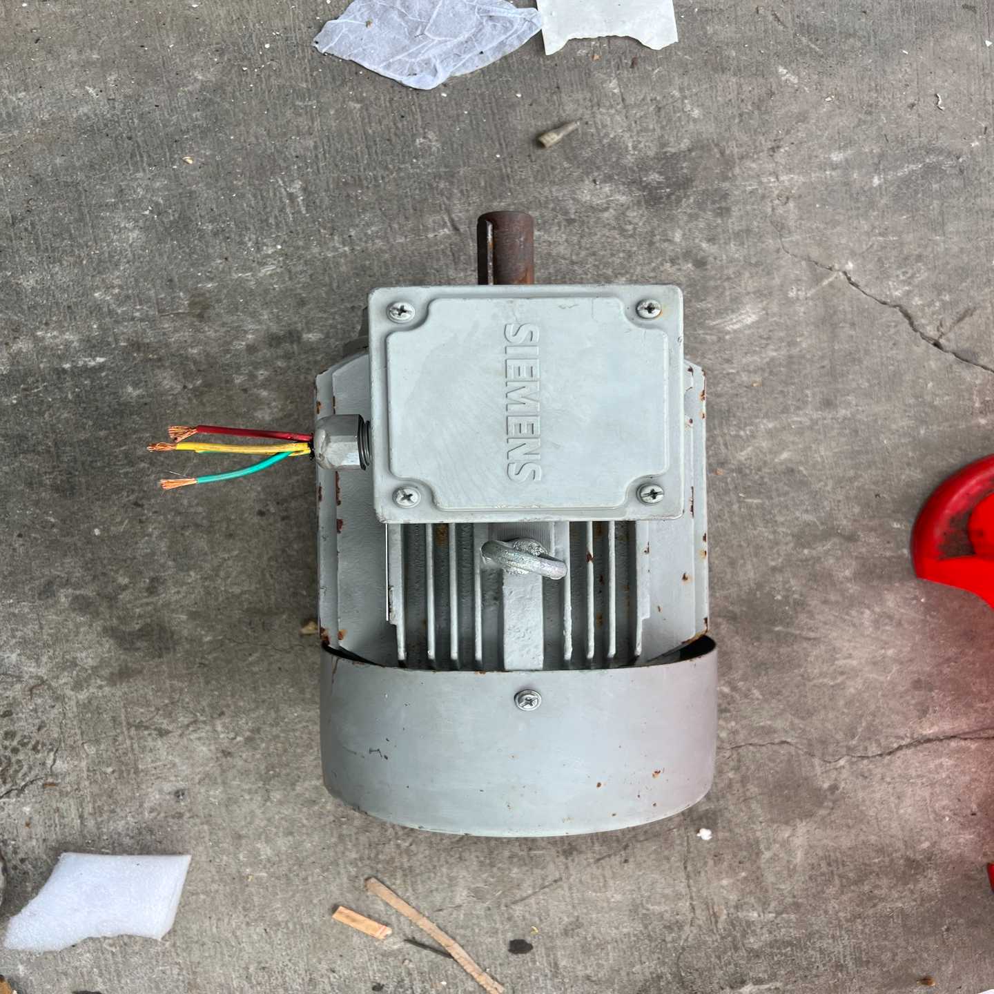 3kw4极变频调速电动机1LG0107-4AA20三;议价