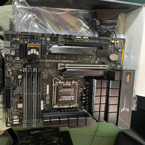 华硕TUFGAMINGB760M-PLUSWIFI--议价商品