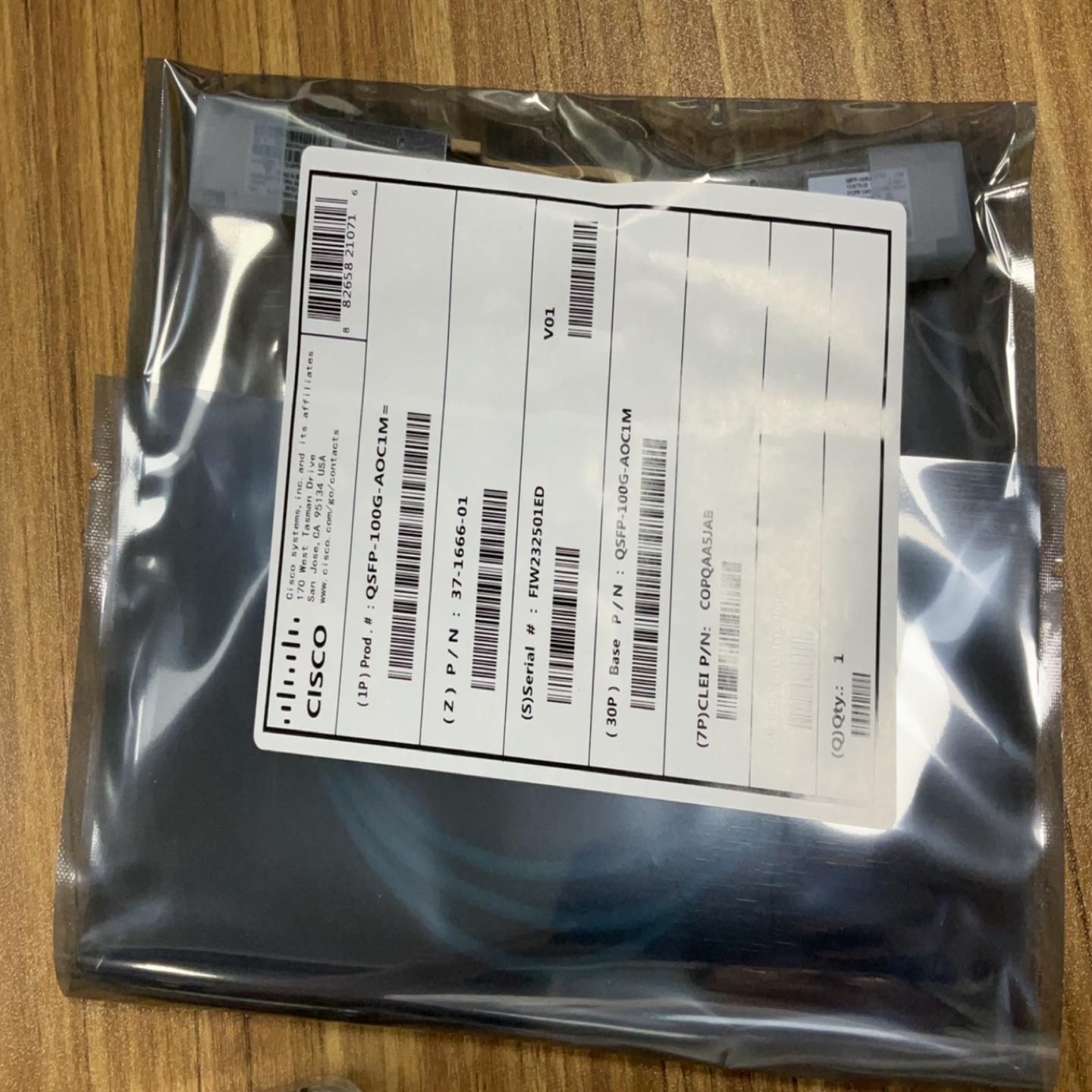 芬芳CISC O思科 QSFP-100G-AOC1M 原装正品 现货*