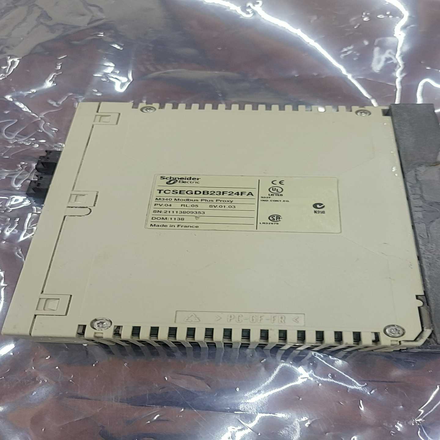 询价施耐德PLC控制器网络通讯模块TCSEGDB23F24FA，