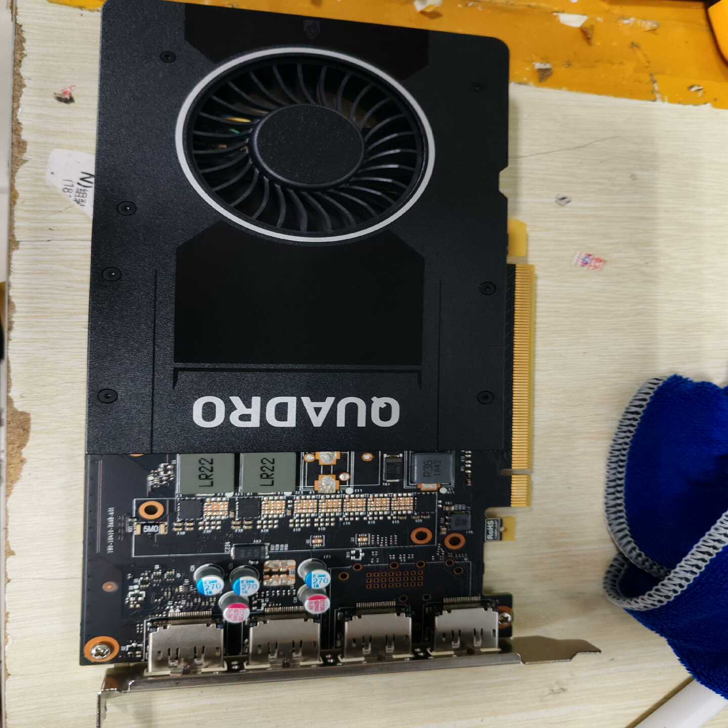 丽台P2000专业图卡有两块要的联系成色好无--议价商品