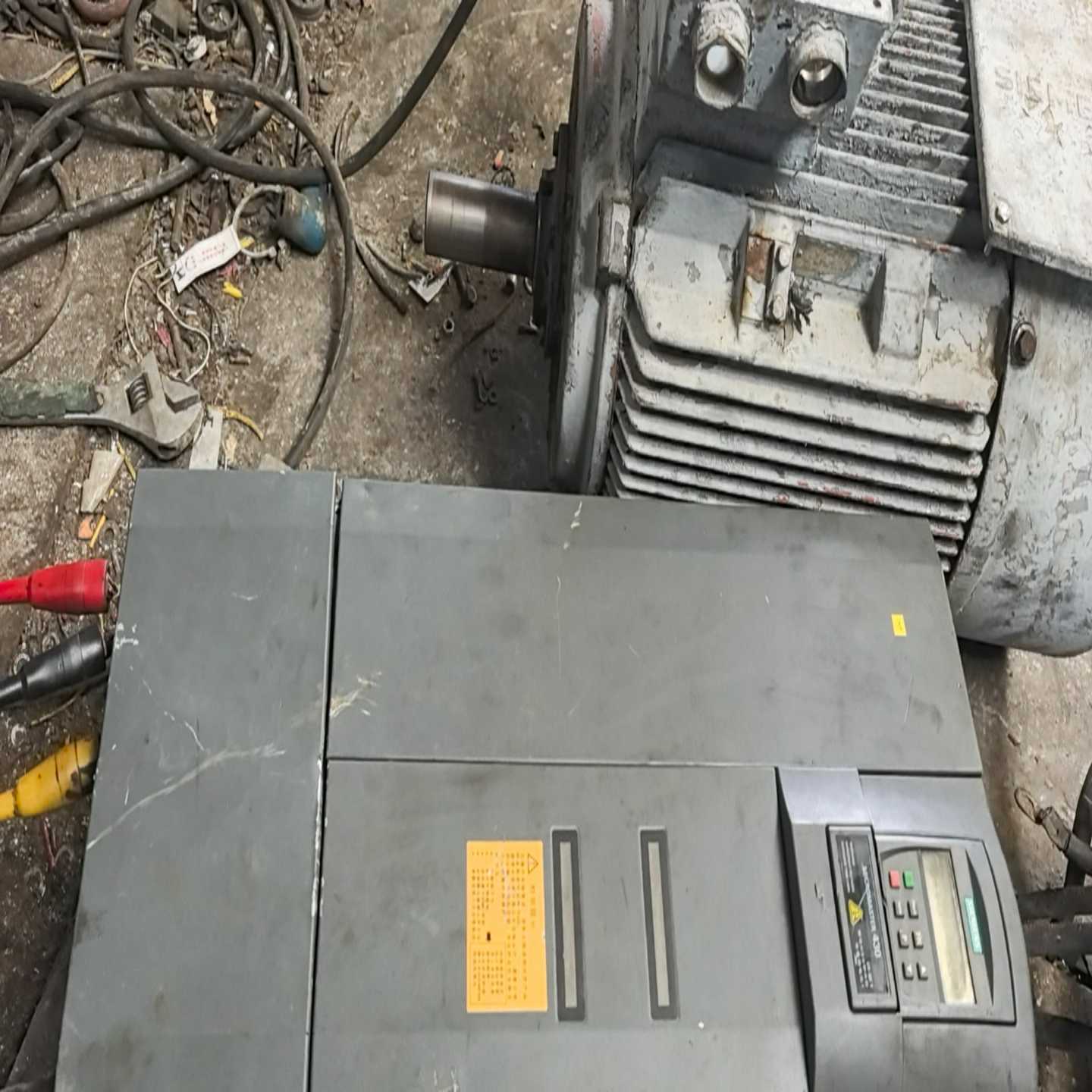 西门子变频器6SE6430-2UD33-7EB0西--议价商品