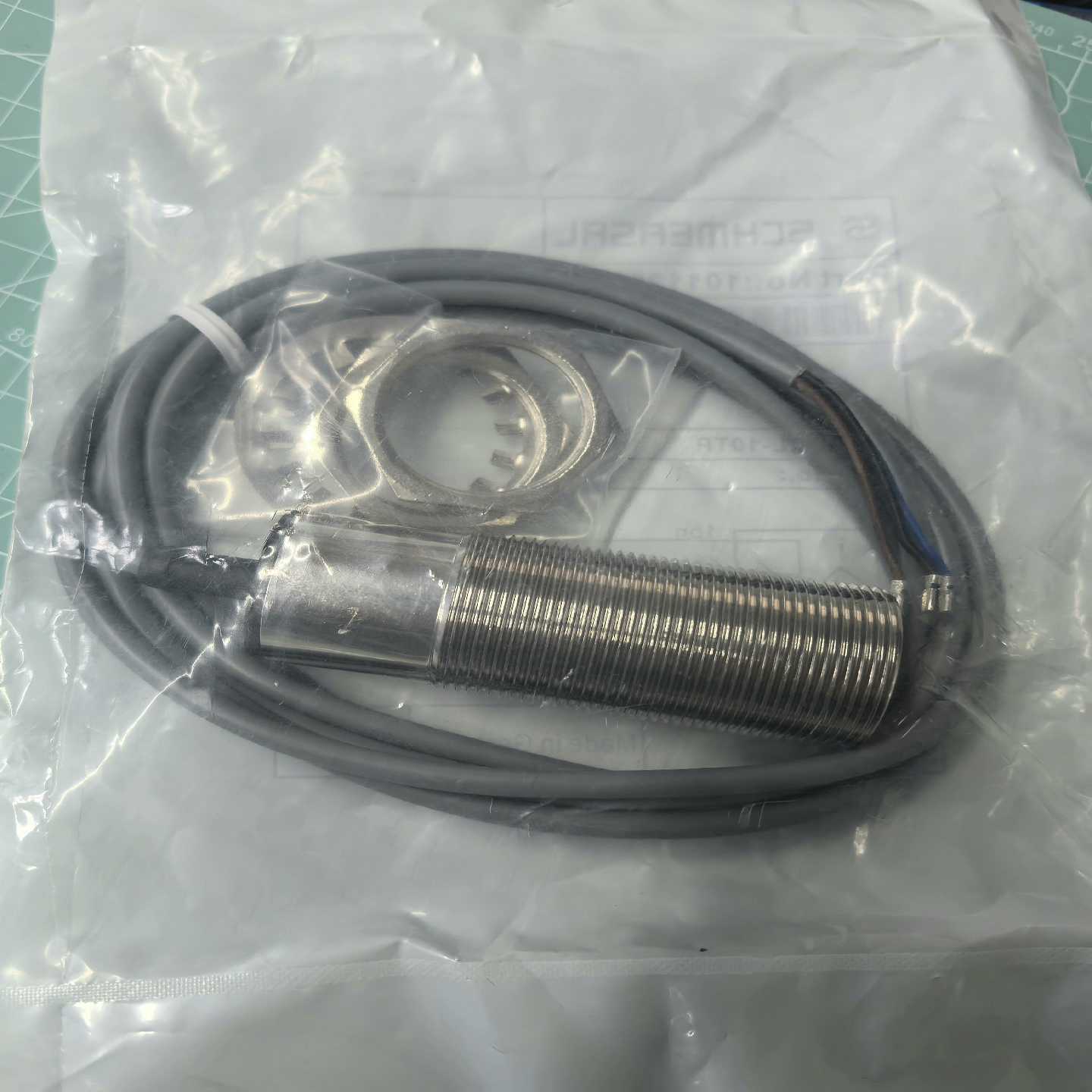 咨询-施迈赛接近开关的1FL10-30L-10TP.带包装，德