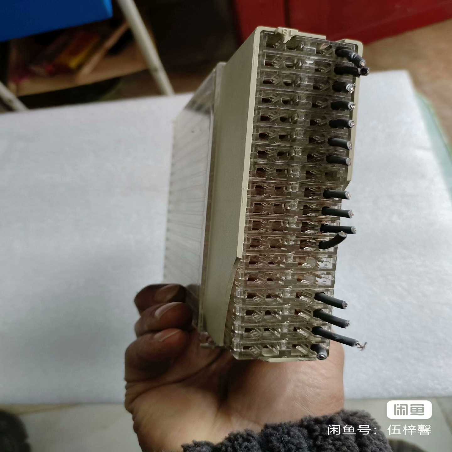 （议价）综合保护器RTXP18，如图所示，装