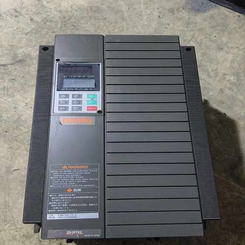 FRN15G11S-4富士变频器，实物图，功能测试正常，询价