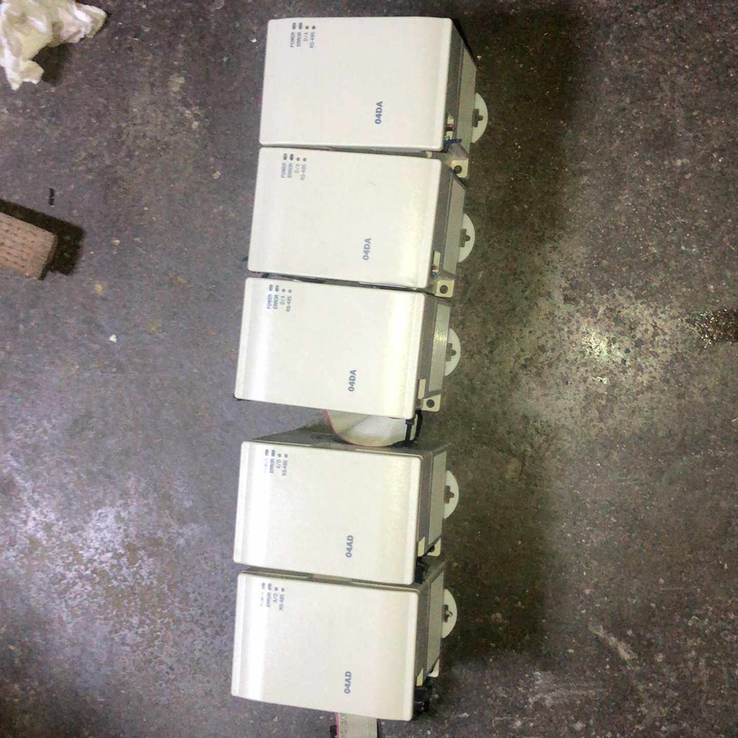 台达PLC扩展模块DVP04AD、04DA-H3成色实物图，询价