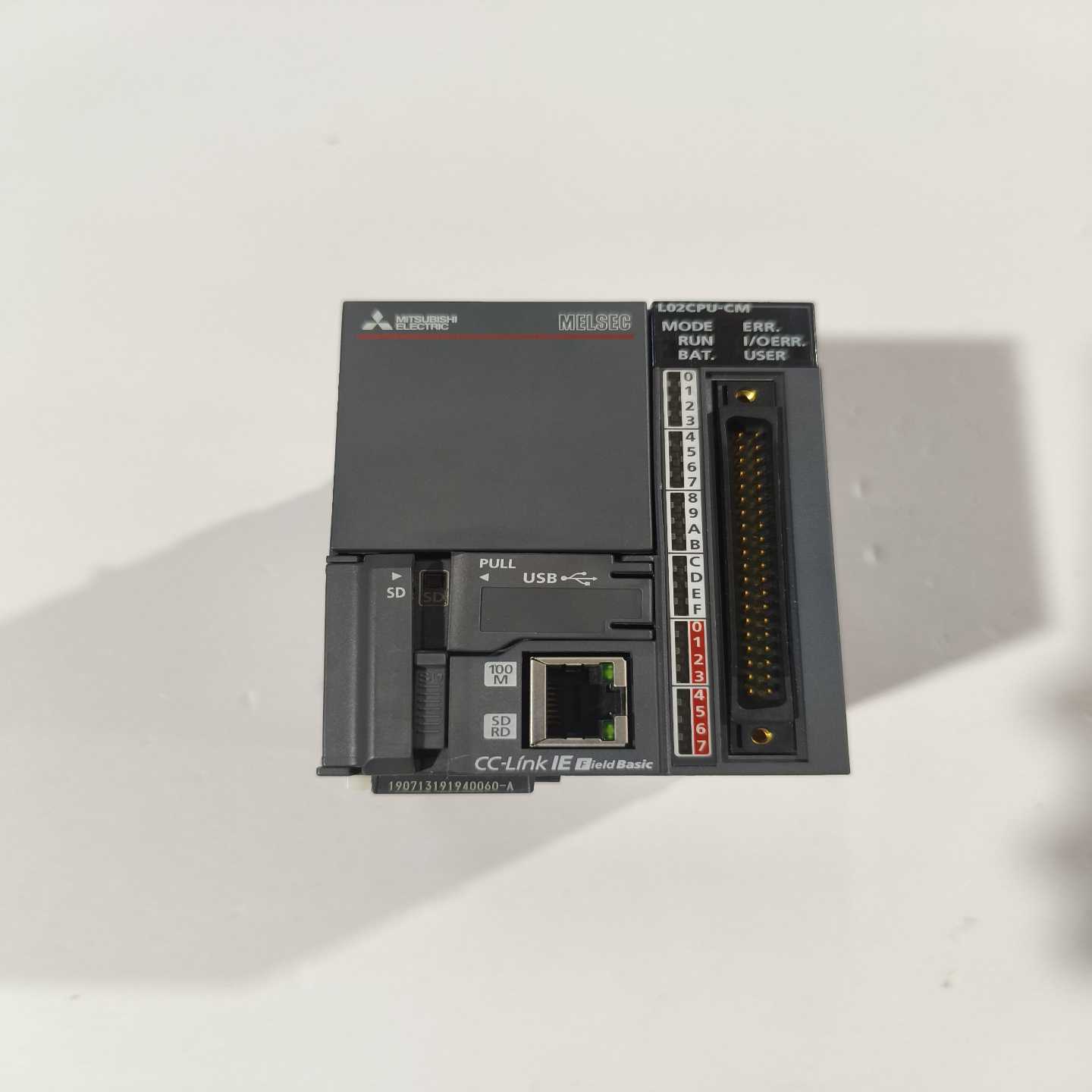 三菱L02CPU-CM，序列号19-20，功能包好，成色和外--议价商品