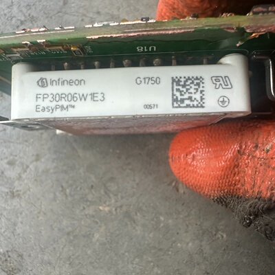 强英飞凌模块FP30R06W1E3