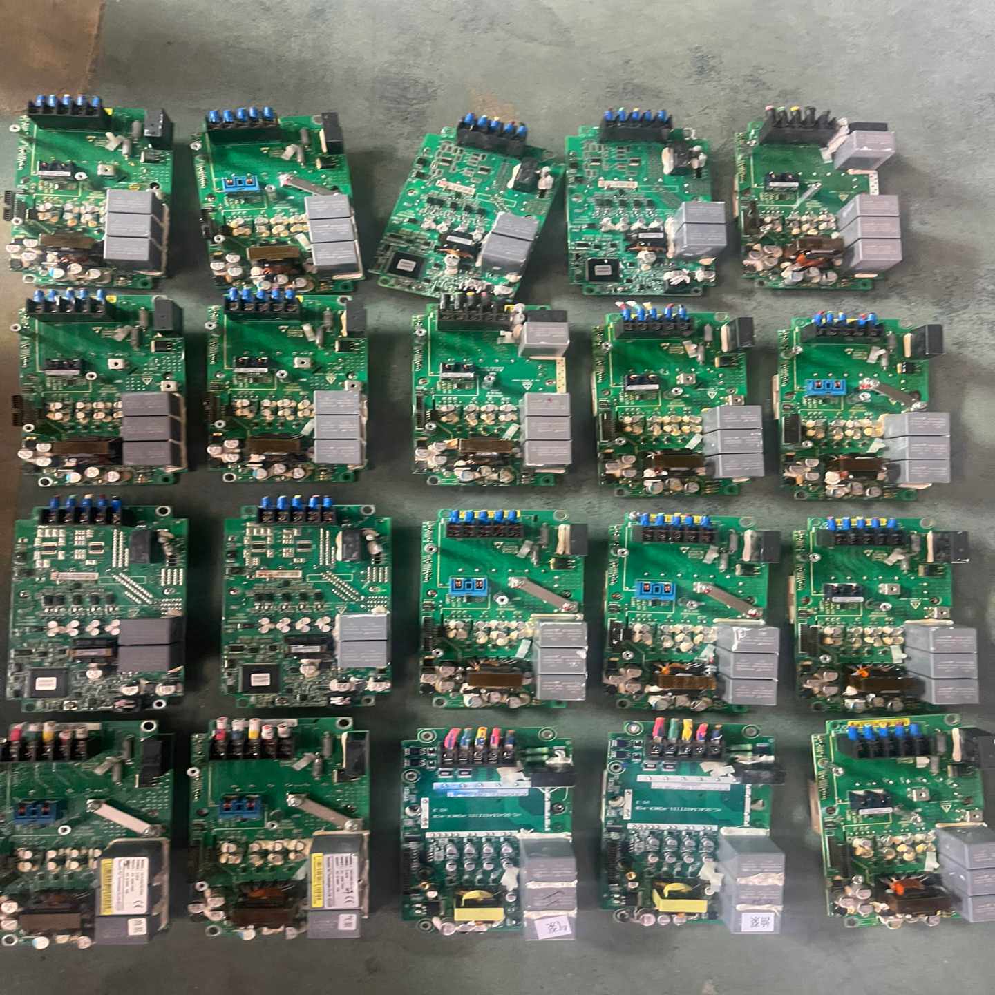 蓝海华腾驱动板I14D552HQ56mbr35va12询价