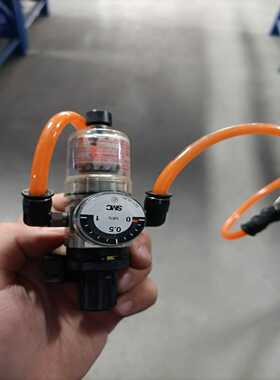 SMC原装AW10-M5BG过滤减压阀，带压力表和支架，橙色~议价