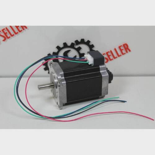 Oriental Motor PKP268D28AR2E MOTOR PASO A PASO  6 meses de g