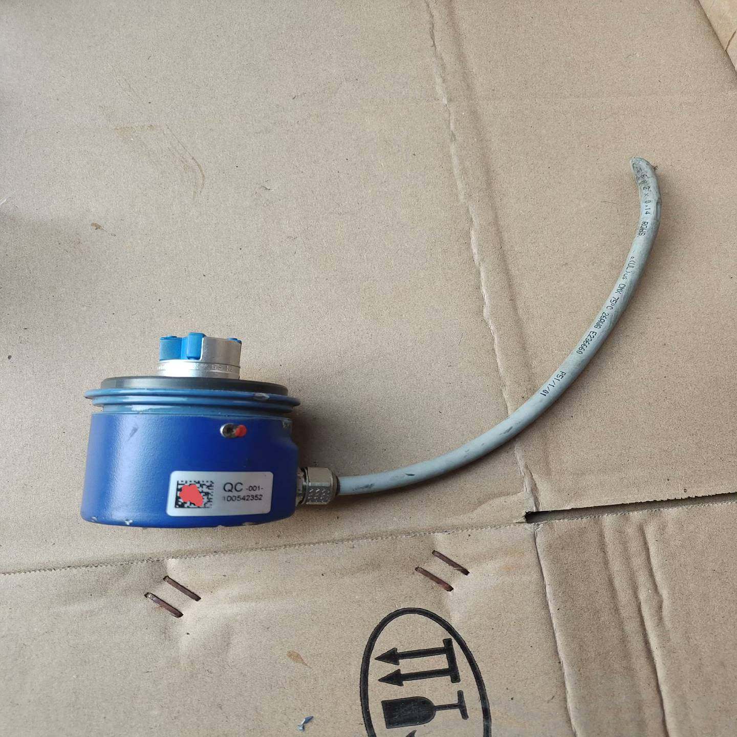 【星慕电子】堡盟Baumer编码器GM401.Z44成色如图所示，旋