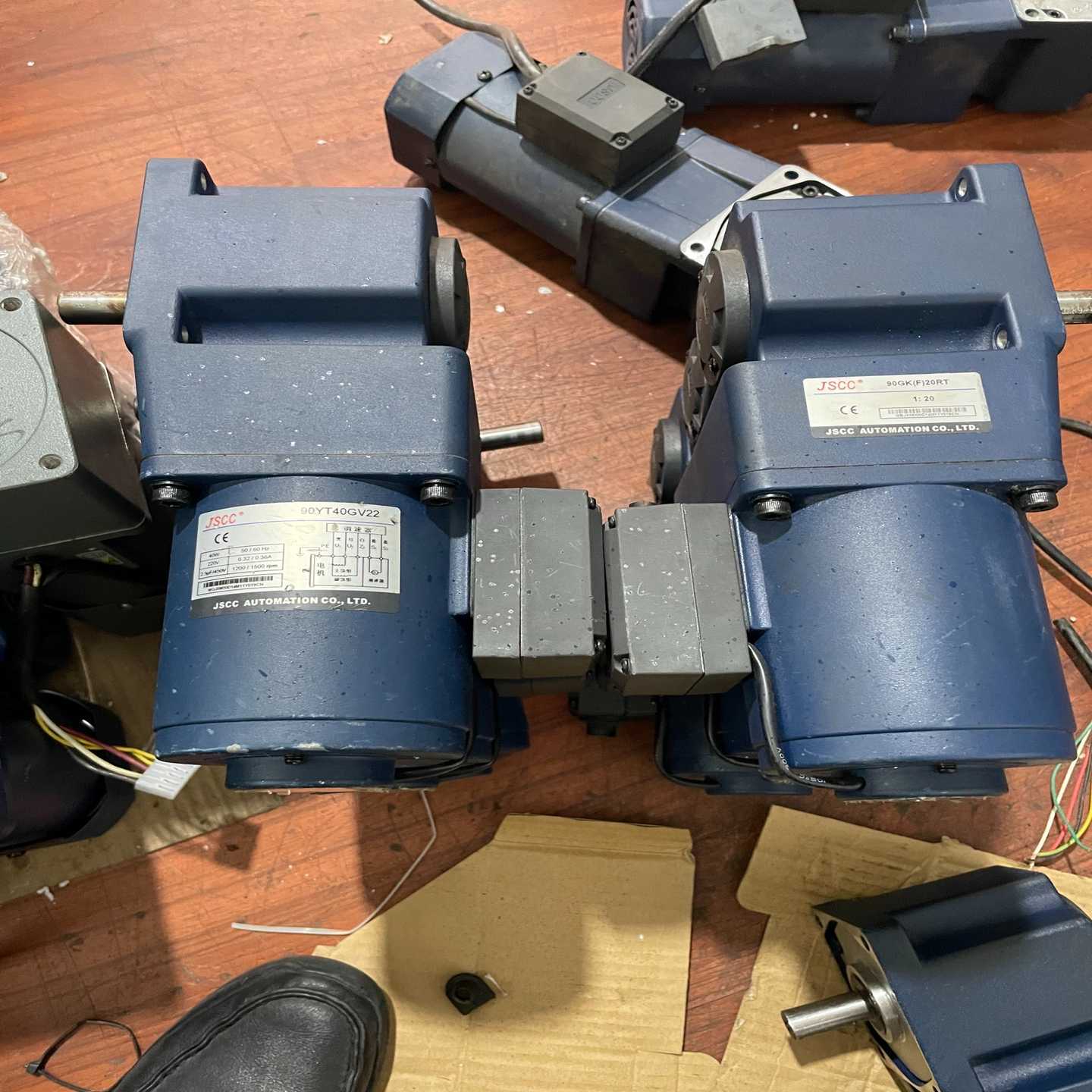 【议价】精研直角减速电机中实40W20比轴径15安装位73适用