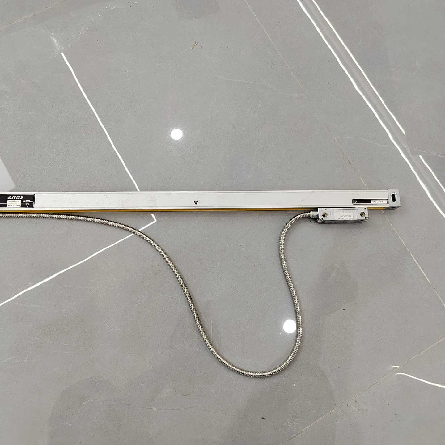 ARCS台湾制造500mm/200mm电子尺，型号COS--议价商品