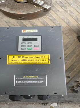 （霸霸电子）科沃SD800N-11KW重载变频器两台，缺面板，成色自