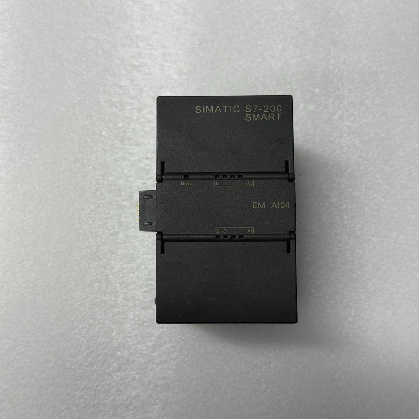 6ES7288-3AE04-0AA0，如图拍摄，包询价