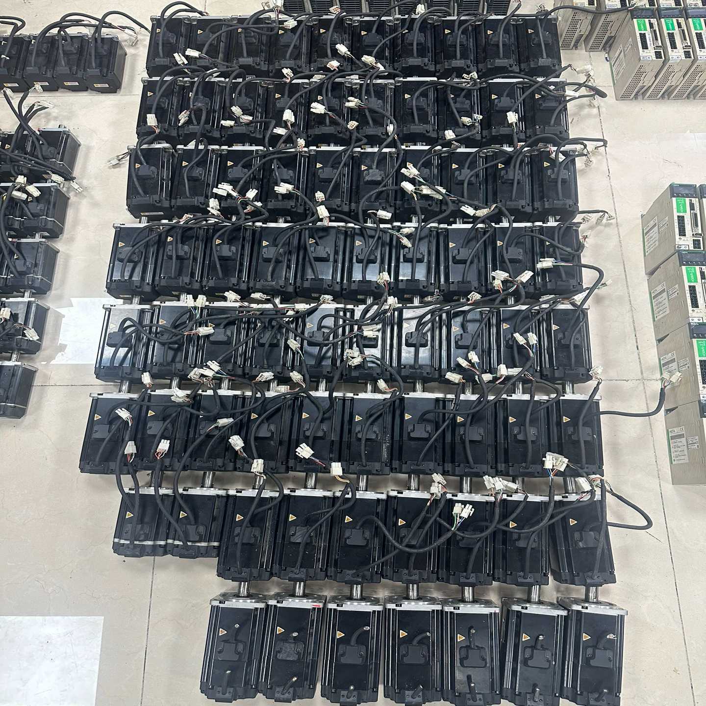 咨询-禾川伺服电机SV-X1MH075A-B2LN750w成