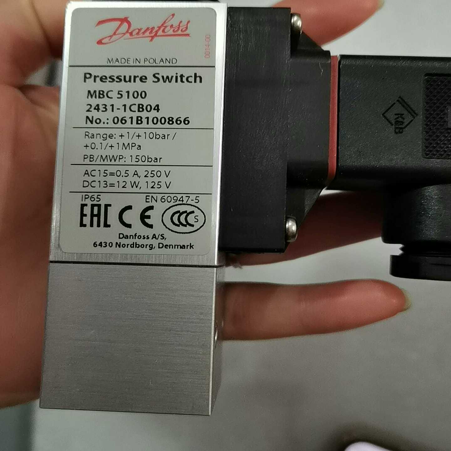 丹佛斯压力传感器MBC5100061B100866议价(亚飞商行）