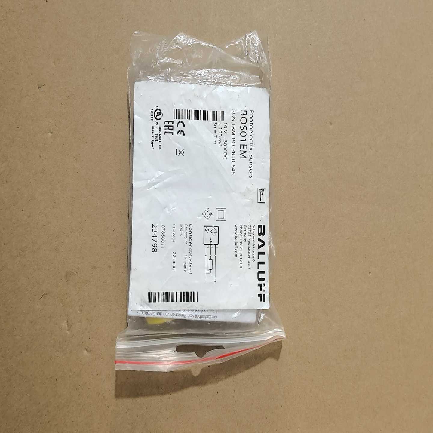 全新原装BOS01EM巴鲁夫镜面反射型传感器BOS18M-