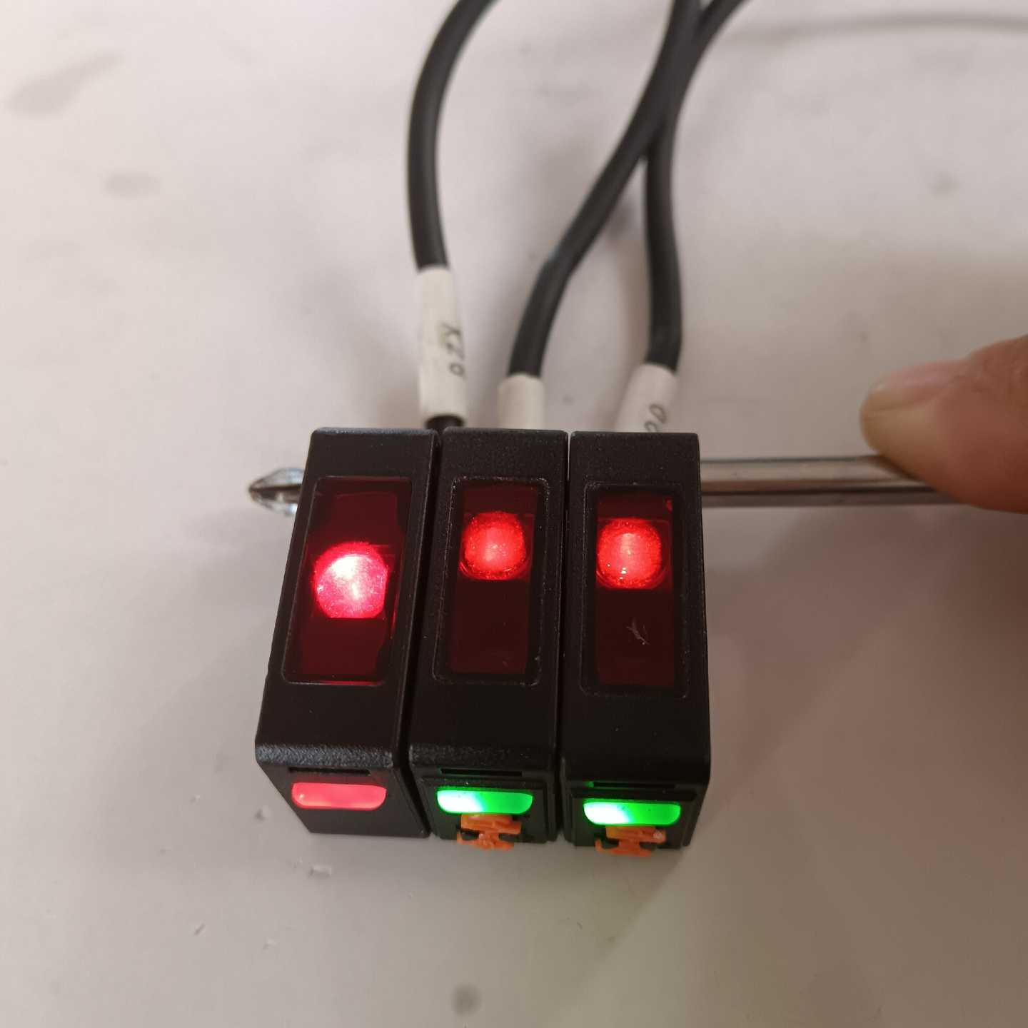 议价华怡丰LS211-D100ND，LS211-T5MND漫反现货/维修