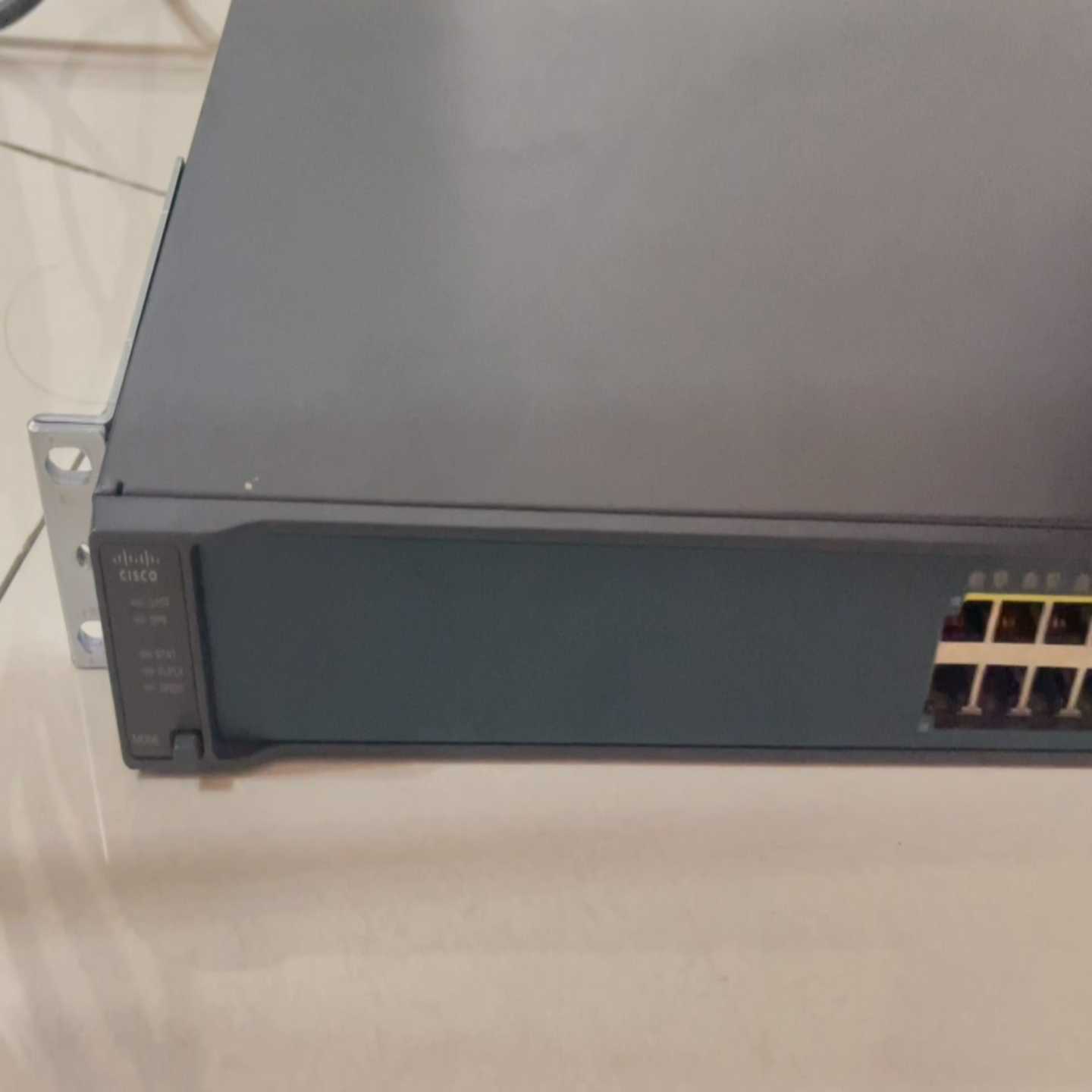 议价思科CISCOWS-C3560V2-24T-S2I4口千现货/维修