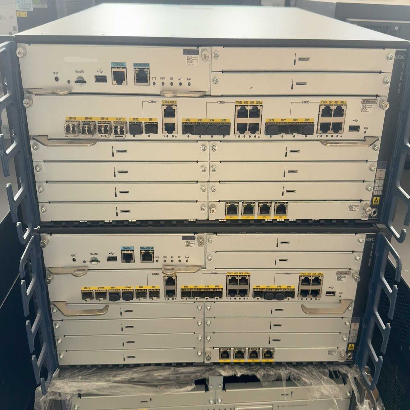 询价H3CV7版本RT-MSR5660万兆路由器，华三5660