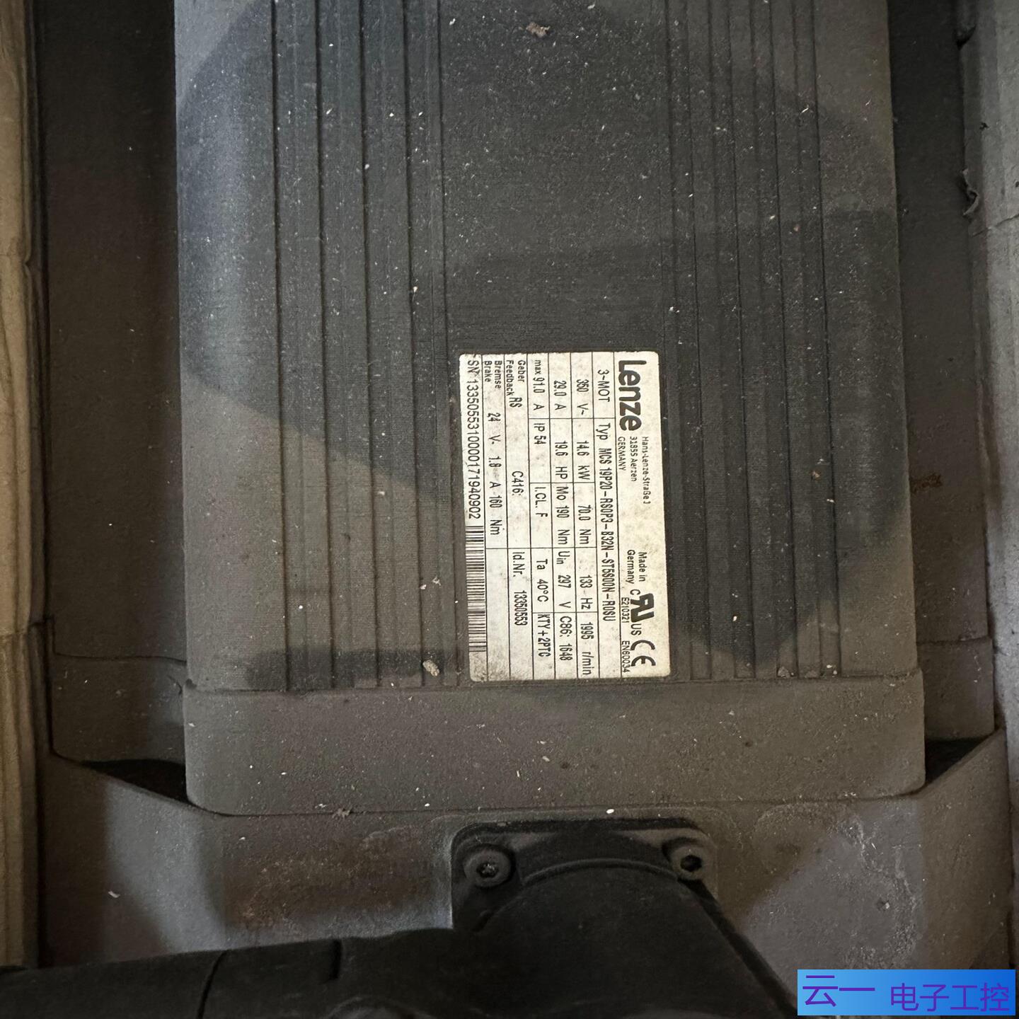 伦茨伺服电机MCS 19P20-RS0P3-B32N-ST5；议价