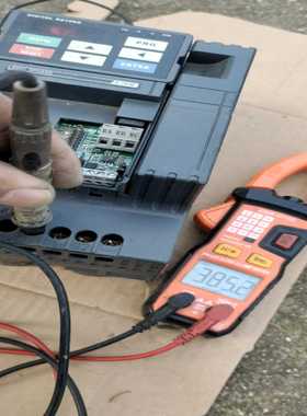 众辰3.7KW变频器Z2400-3R7G/5R5P