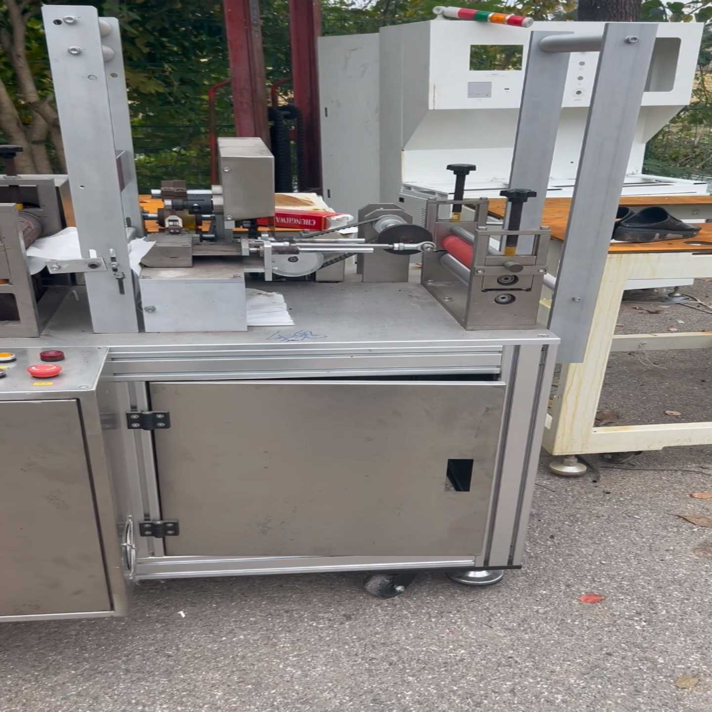 三工位超声波出片机配置15K2600瓦超声波，信捷1.5--议价商品