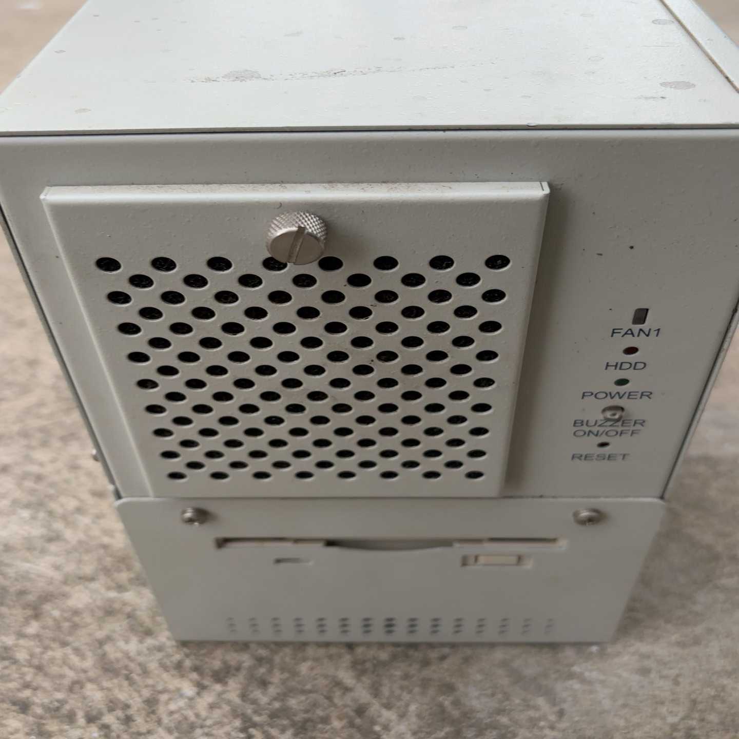威达工控主机PAC-42HWACE-870AP-4s，内置：询价