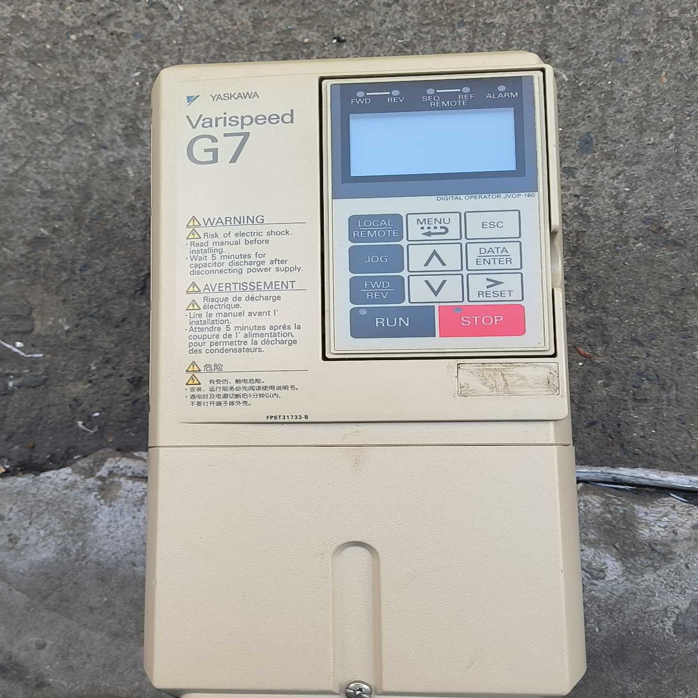 安川变频器G7系列CIMR-G7B3P73.7询价